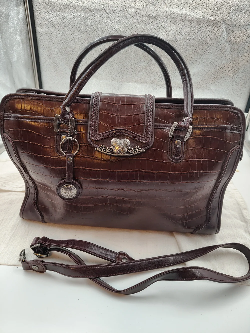 Classic Croc-Embossed Satchel Handbag/ Shoulder Bag in Deep Brown